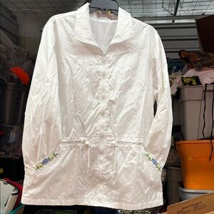 Chic White Trench Coat with Floral Accents